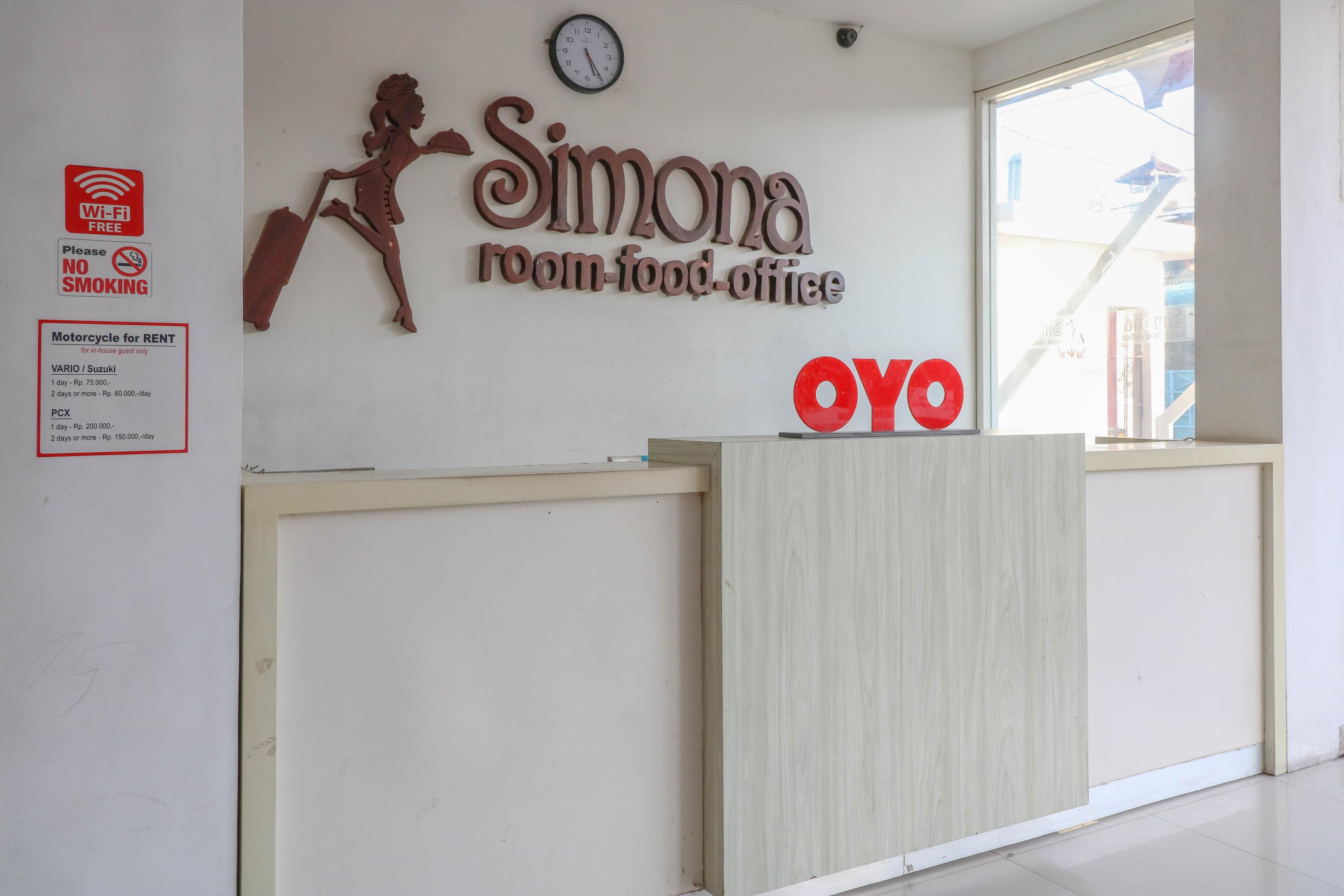 Oyo 1489 Simona Hotel Kerobokan Buitenkant foto