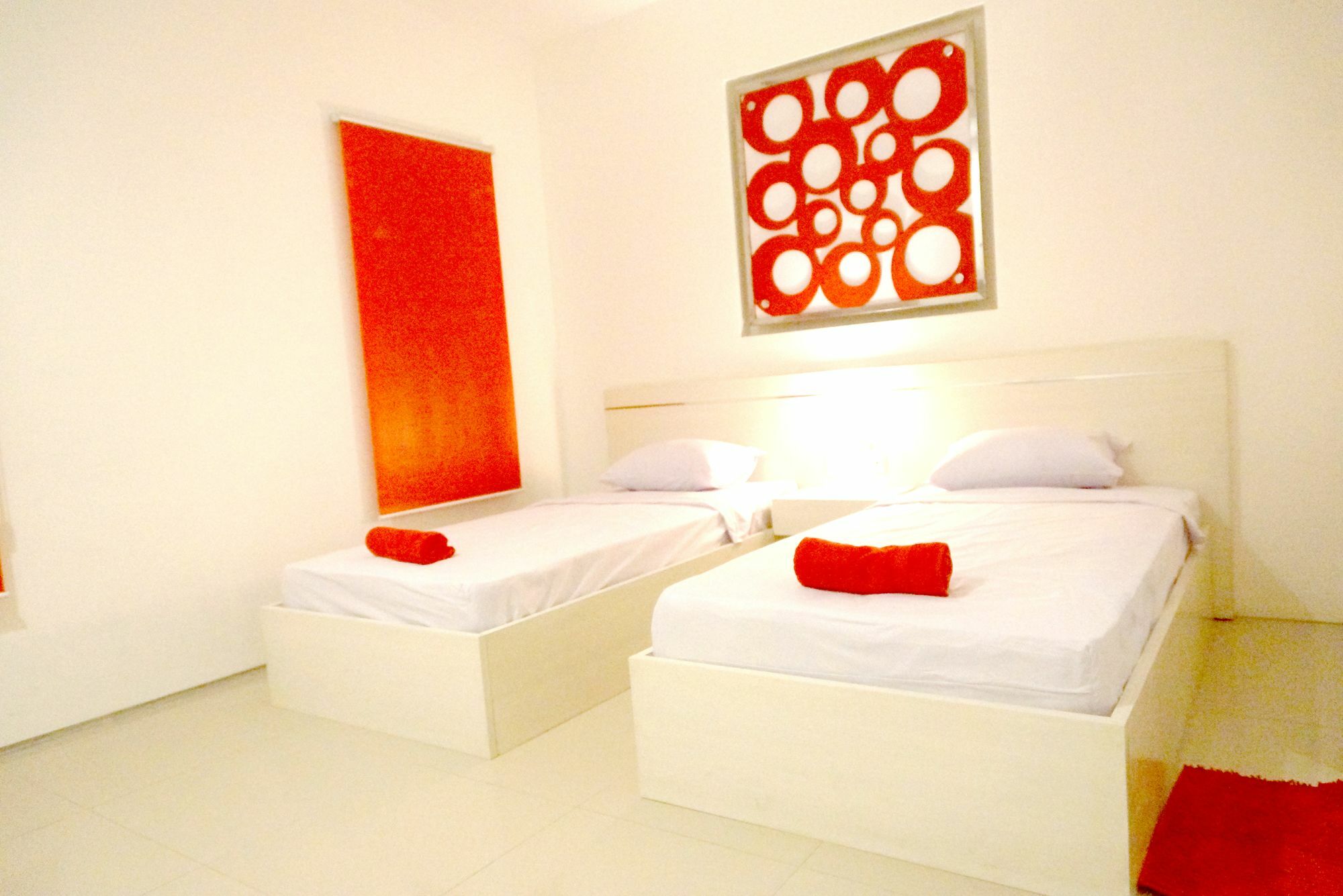 Oyo 1489 Simona Hotel Kerobokan Buitenkant foto